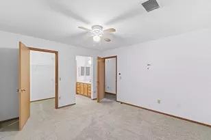 535 E Slifer St, Portage, WI 53901 - Photo 15