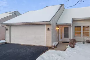 535 E Slifer St, Portage, WI 53901 - Photo 1