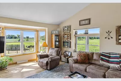 W6800 County Road D, Oxford, WI 53952 - Photo 5