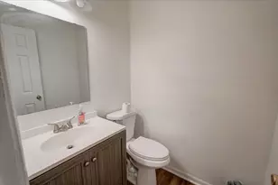 5302 Williamsburg Way, Fitchburg, WI 53719 - Photo 25