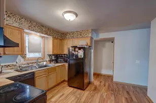 5302 Williamsburg Way, Fitchburg, WI 53719 - Photo 41