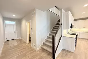 Unit 3 3 Bellflower Dr, DeForest, WI 53532 - Photo 13