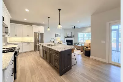 Unit 3.3 Bellflower Drive, DeForest, WI 53532 - Photo 7