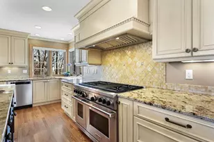 948 Timber Ridge Dr, Oregon, WI 53575 - Photo 7