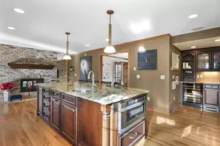 948 Timber Ridge Dr, Oregon, WI 53575 - Photo 5