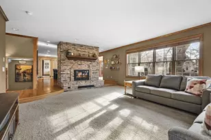 948 Timber Ridge Dr, Oregon, WI 53575 - Photo 11