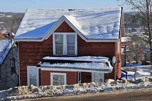 308 Academy St, Elroy, WI 53929 - Photo 3