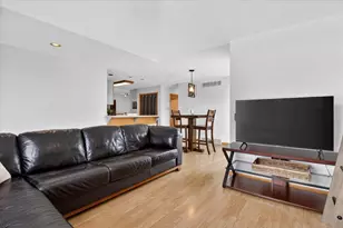 8427 Elderberry Rd, Madison, WI 53717 - Photo 7