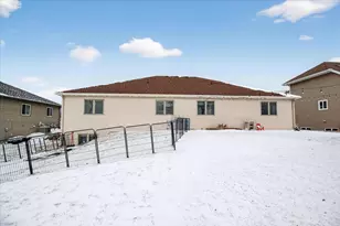 8427 Elderberry Rd, Madison, WI 53717 - Photo 39