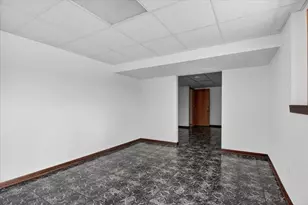 8427 Elderberry Rd, Madison, WI 53717 - Photo 35