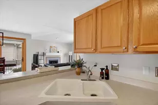 8427 Elderberry Rd, Madison, WI 53717 - Photo 15