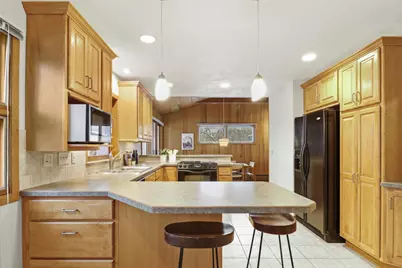 5406 Monona Ridge, Monona, WI 53716 - Photo 11