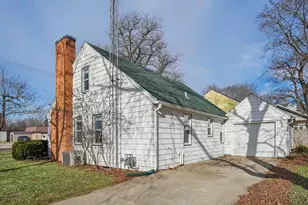 800 Broadway St, Baraboo, WI 53913 - Photo 29