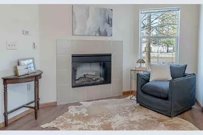 2892 S Seminole Highway #6, Fitchburg, WI 53711 - Photo 9