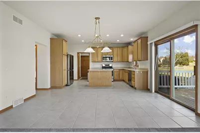 3026 Saddle Brooke Trail, Sun Prairie, WI 53590 - Photo 15