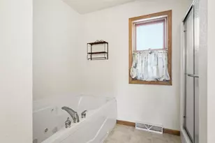 3026 Saddle Brooke Trail, Sun Prairie, WI 53590 - Photo 33