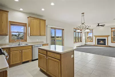 3026 Saddle Brooke Trail, Sun Prairie, WI 53590 - Photo 5