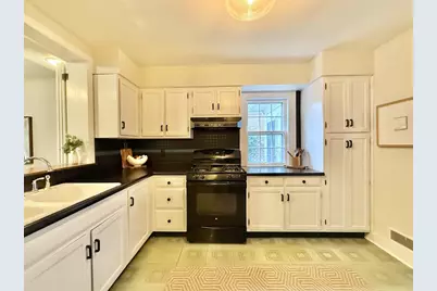 1875 Sherwood SW Drive, Beloit, WI 53511 - Photo 13