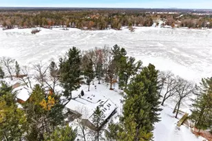 W5690 Cherokee Ln, New Lisbon, WI 53950 - Photo 9