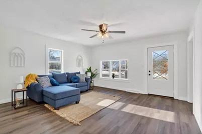 1127 Townline Avenue, Beloit, WI 53511 - Photo 7