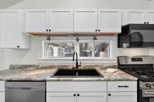 1127 Townline Ave, Beloit, WI 53511 - Photo 11