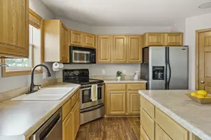 7709 Crawling Stone Rd, Madison, WI 53719 - Photo 15