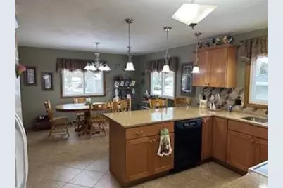 608 Beekman Street, Waupun, WI 53963 - Photo 5