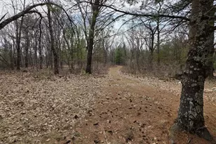 915 Fur Ave, Wisconsin Dells, WI 53965 - Photo 17