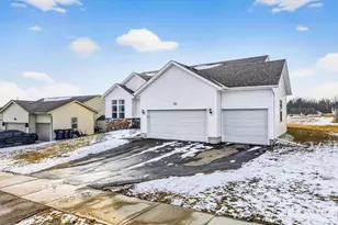 3159 Guinness Dr, Janesville, WI 53546 - Photo 33