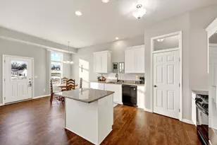 3159 Guinness Dr, Janesville, WI 53546 - Photo 9