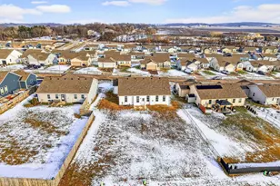 3159 Guinness Dr, Janesville, WI 53546 - Photo 39