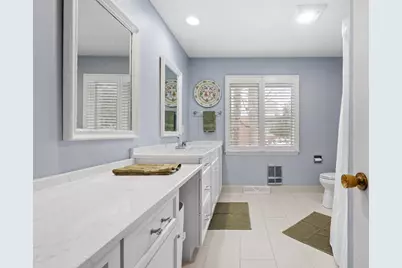 N5667 Lac Verde Circle, Green Lake, WI 54941 - Photo 51