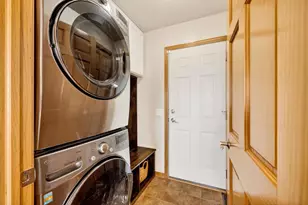 9618 Shadow Ridge Trail, Middleton, WI 53562 - Photo 17