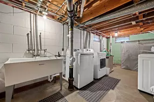 5405 W Hemlock Rd, Milwaukee, WI 53223 - Photo 25