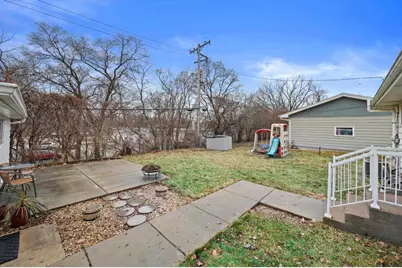 5405 W Hemlock Road, Milwaukee, WI 53223 - Photo 7