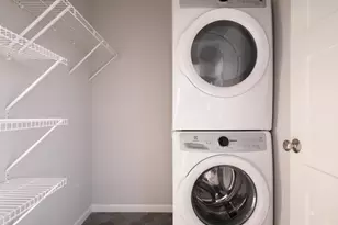 808 Indigo Ln, Waunakee, WI 53597 - Photo 9