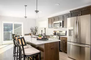 808 Indigo Ln, Waunakee, WI 53597 - Photo 5