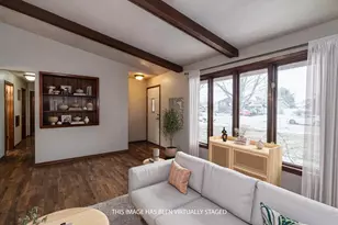 3321 Berkshire Rd, Janesville, WI 53546 - Photo 7