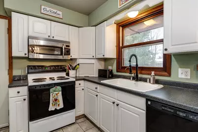 3321 Berkshire Road, Janesville, WI 53546 - Photo 11