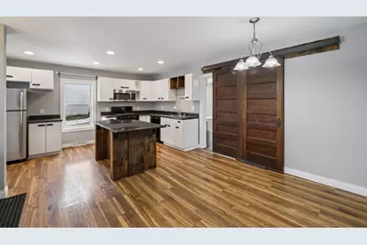 140 South Street, Sun Prairie, WI 53590 - Photo 3