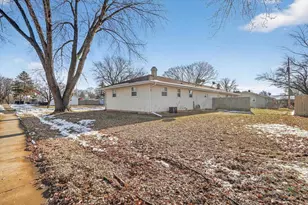 56 S Huron Dr, Janesville, WI 53545 - Photo 49