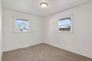 56 S Huron Dr, Janesville, WI 53545 - Photo 33