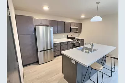 1512 Wedgewood Drive, Watertown, WI 53098 - Photo 7