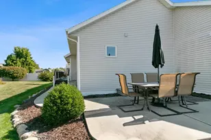 4229 Baybrook Dr, Janesville, WI 53546 - Photo 35