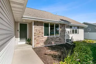 4229 Baybrook Dr, Janesville, WI 53546 - Photo 31