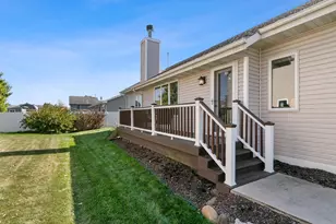 4229 Baybrook Dr, Janesville, WI 53546 - Photo 33