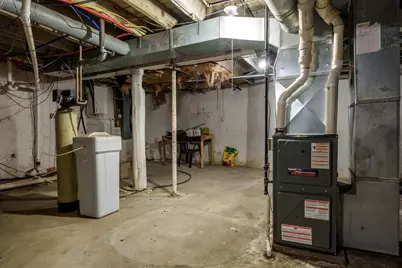 1123 Portland Avenue, Beloit, WI 53511 - Photo 17