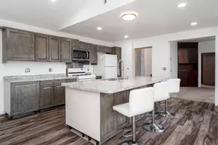 1123 Portland Ave, Beloit, WI 53511 - Photo 5