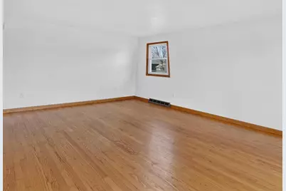 1240 Boynton Court, Janesville, WI 53545 - Photo 9