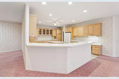 1630 Wheeler Road #102, Madison, WI 53704 - Photo 7